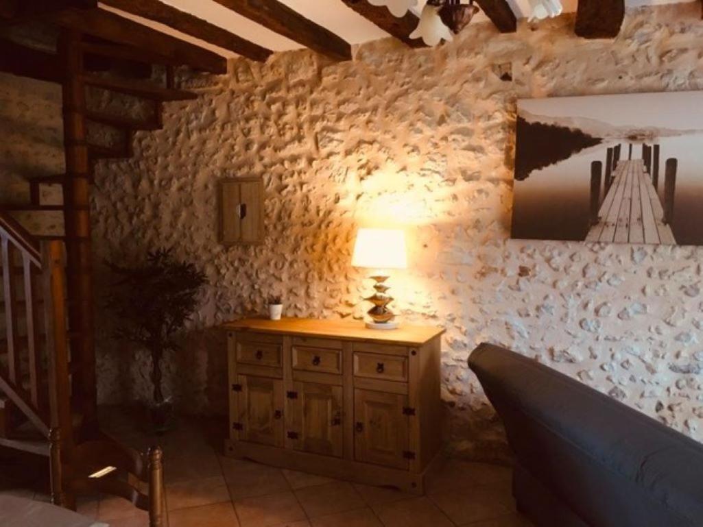 Gites Le Clos De Lamie Avec 2 Piscines Privees Fossemagne Buitenkant foto